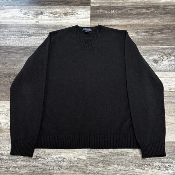 Brooks Brothers Mens XL Black 100% Extra Fine Italian Lambswool V-Neck Sweater‎ - Picture 1 of 11